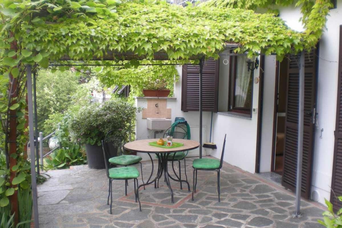 Casa Gialla Imperia Exterior photo